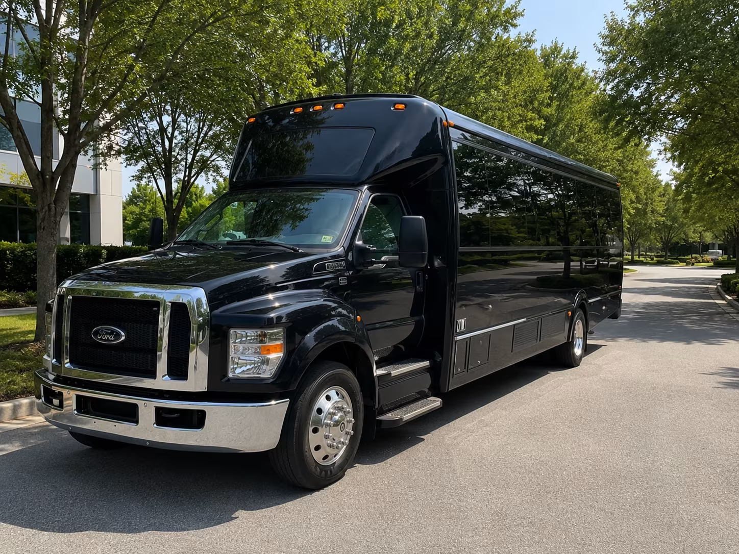 Clovis Winery Tour & Pub Crawl Transportation