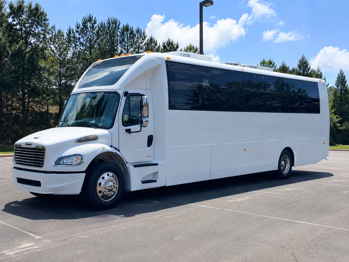 Fresno Birthday, Sweet 16, & Quinceañera Transportation party bus interior