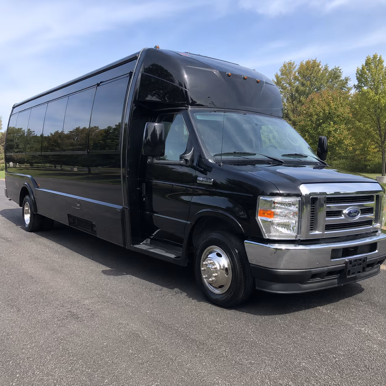 Fresno Winery Tour & Pub Crawl Transportation party bus exterior